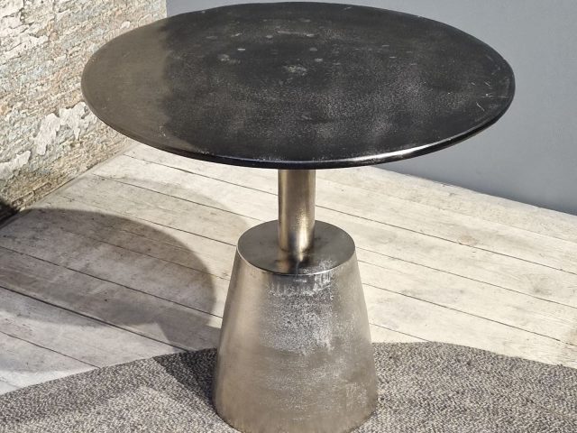 Sidetable Kian Zwart Zilver